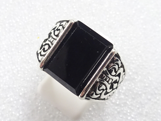 Japanese Kimono / Antique Accessories Metal